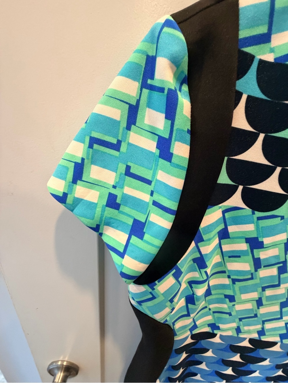 Julian Taylor NY Size 10 Blue Geometric Sheath Dress Colorblock Career Office - Picture 2 of 9